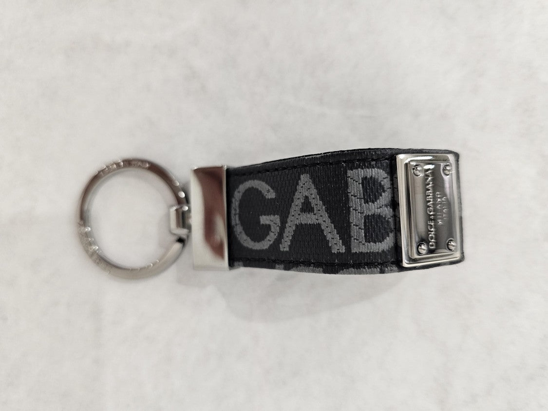 Dolce & Gabbana Textured Strap Keychain With Logo