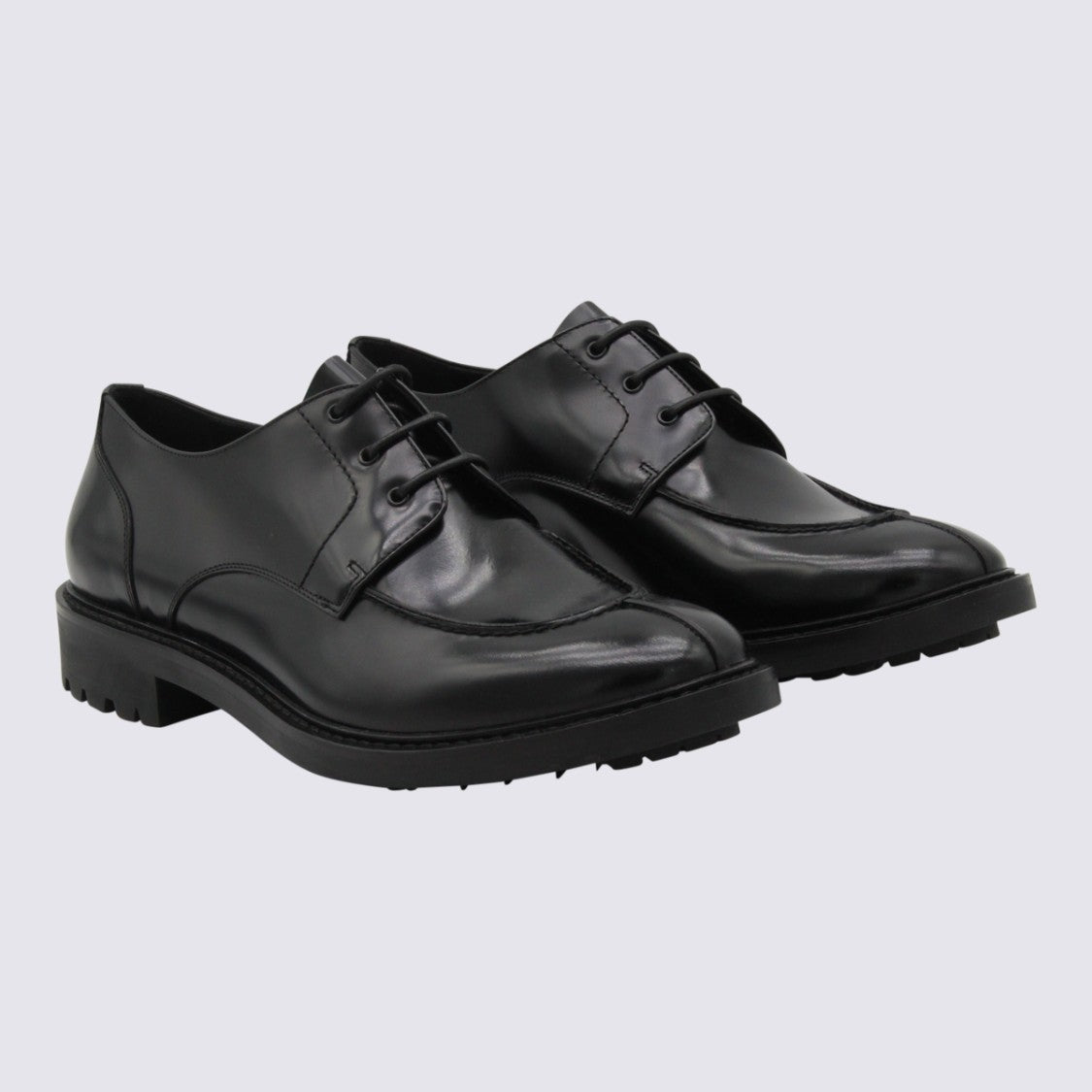 Saint Laurent Polished Black Leather Lace-Up Shoes With Rugged Sole