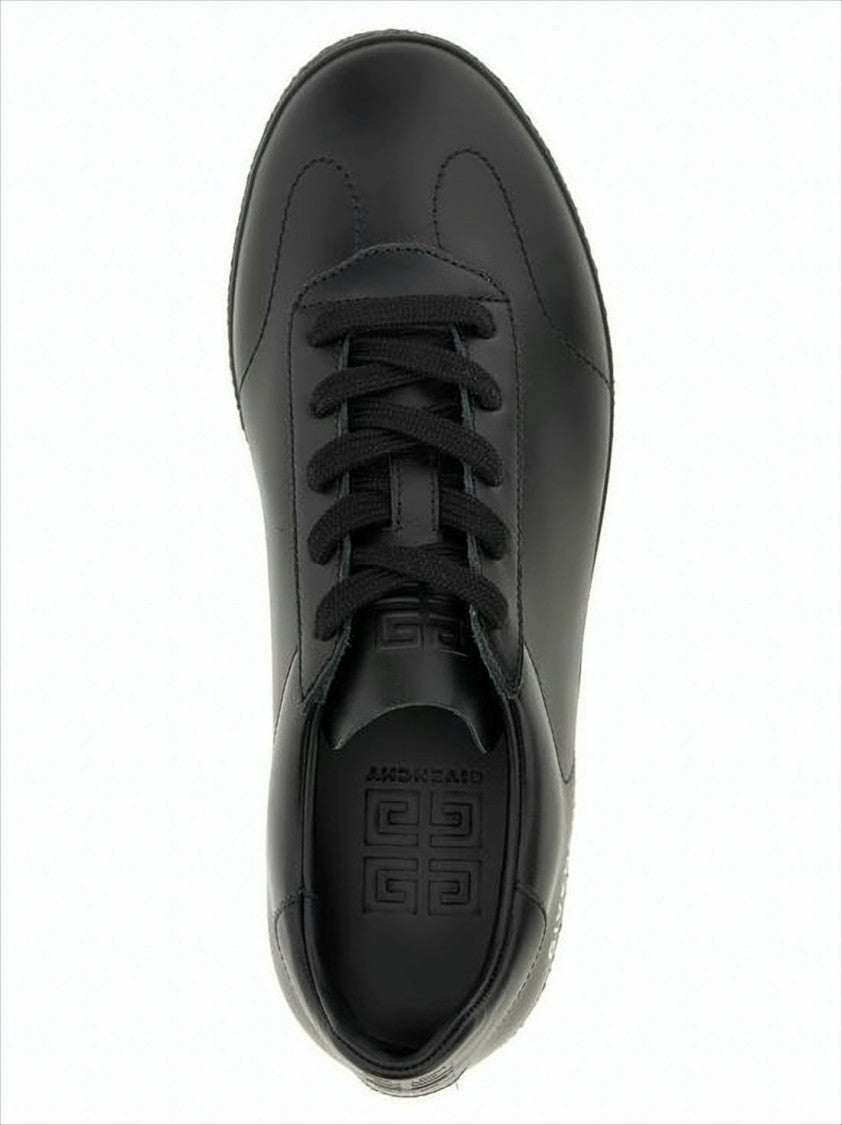 Givenchy Sleek Minimalist Low-Top Sneakers In Smooth Calf Leather