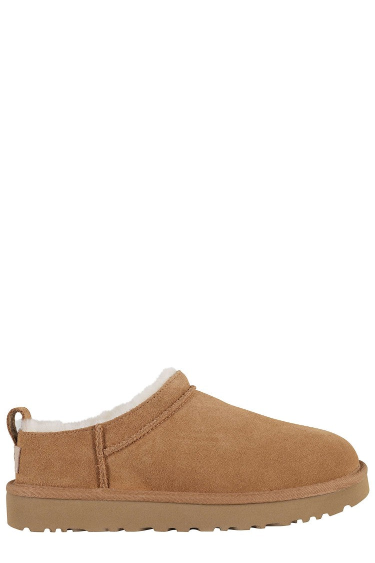 Ugg Chestnut W Classic Micro Water-Resistant Suede Boots