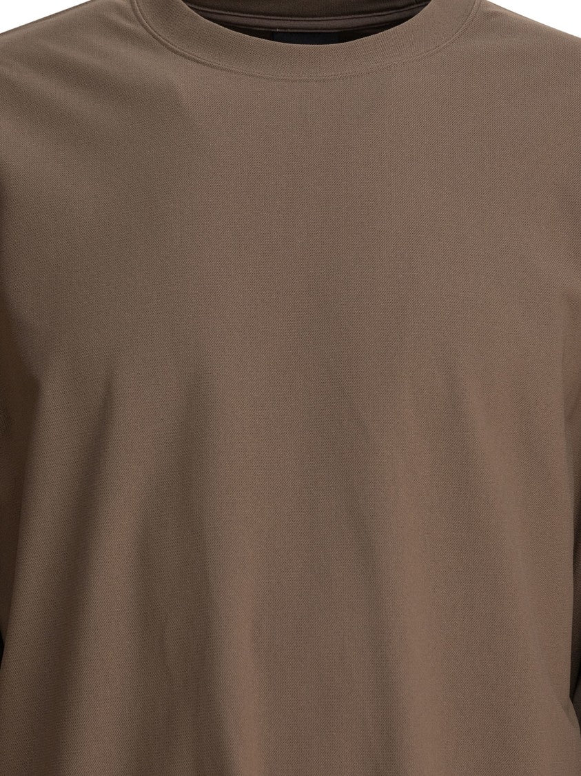 Daiwa Pier 39 Minimalist Crewneck Sweatshirt With Relaxed Fit