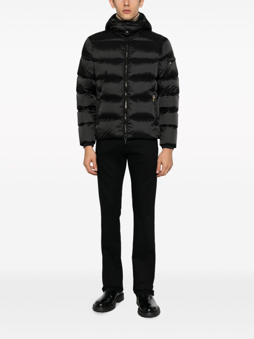 Moorer Puffy Black Coat With High Collar