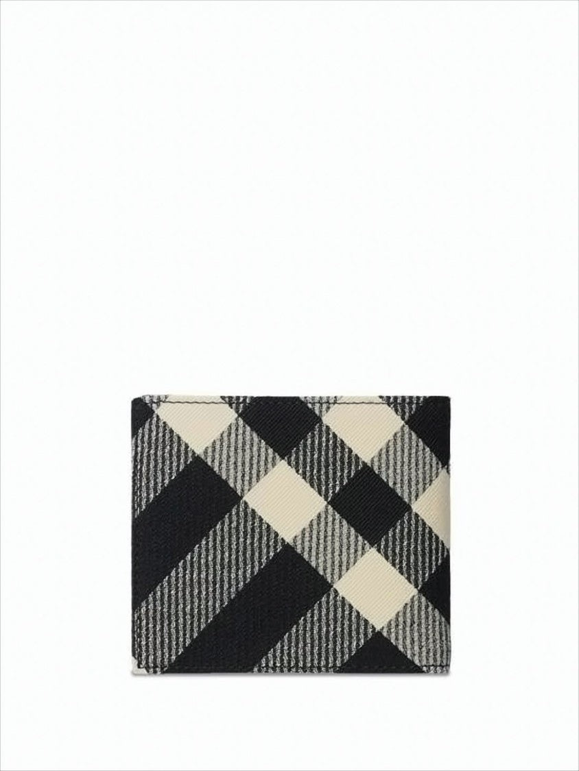 Burberry Bifold Wallet With Classic Check Pattern And Leather Interior