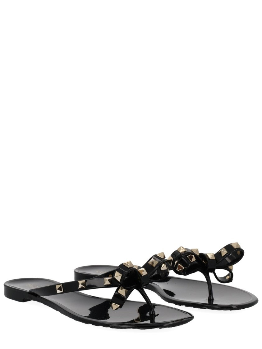 Valentino Garavani Rockstud Pyramid Studded Thong Sandals