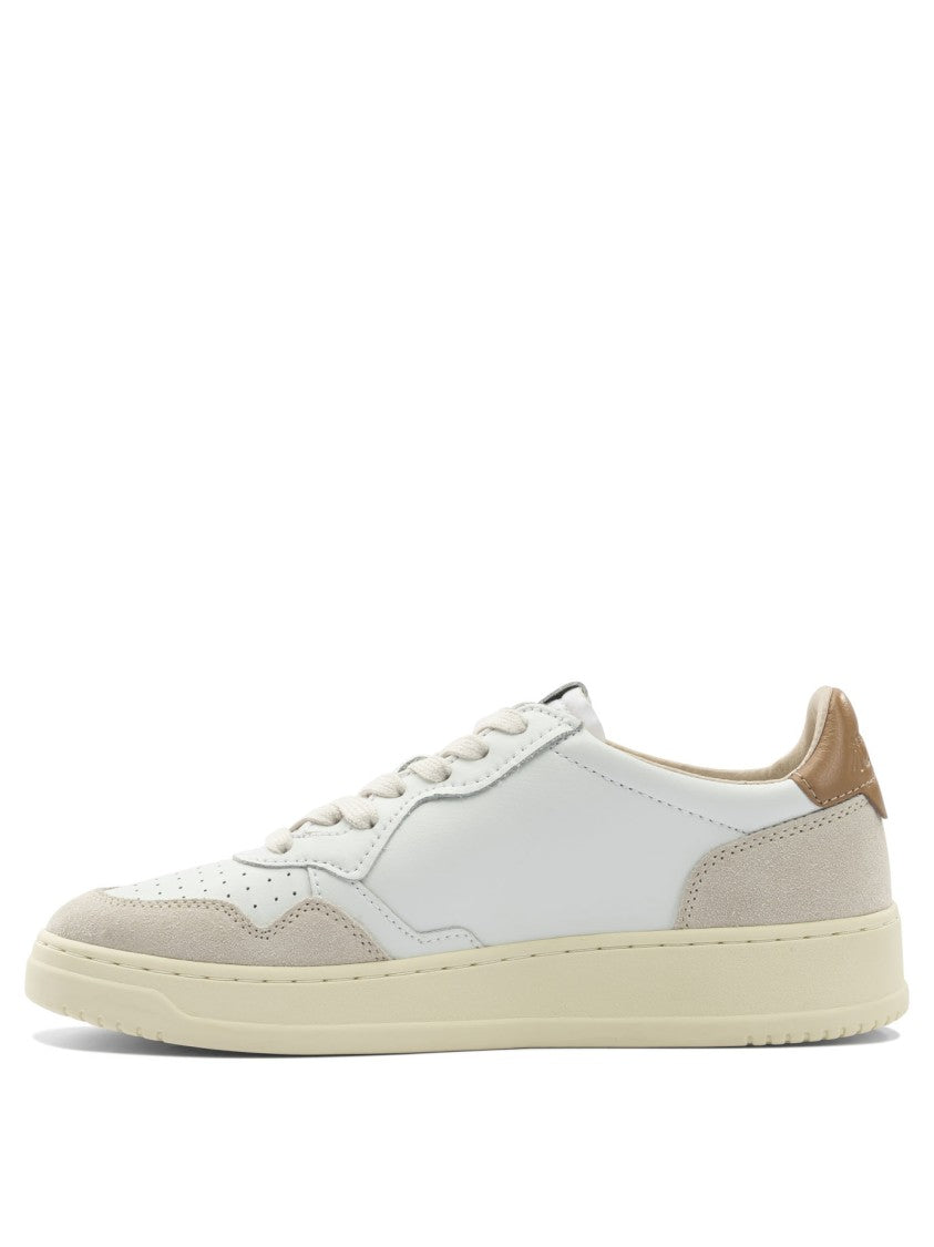 Autry "Medalist Low" Sneakers