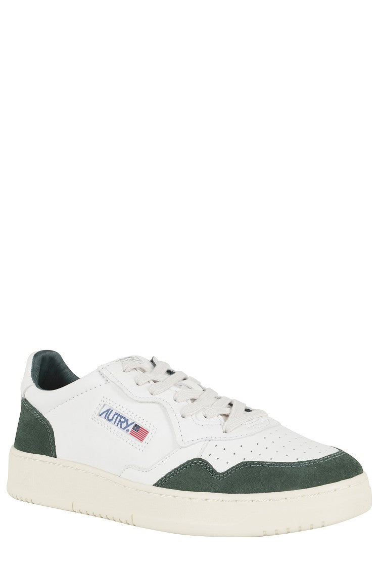 Autry White Medalist Low Men Sneakers