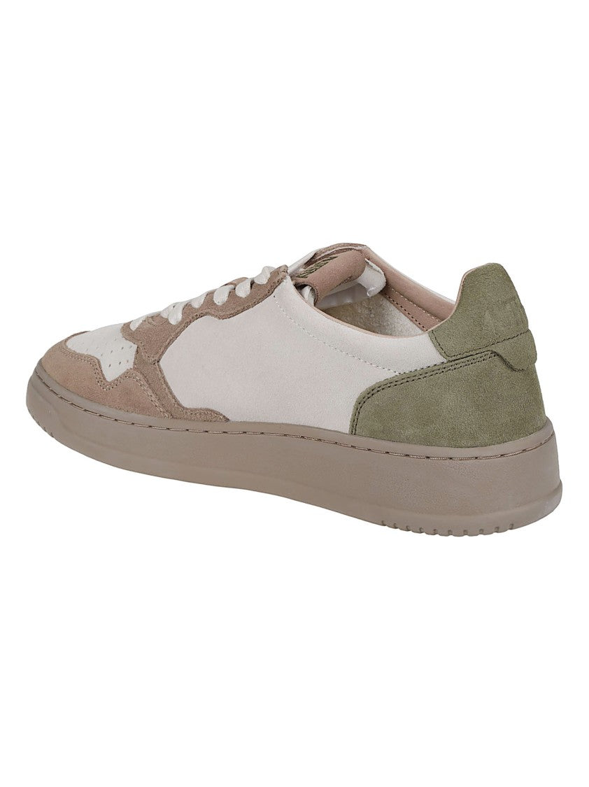 Autry Medalist Low Suede Low-Top Sneakers