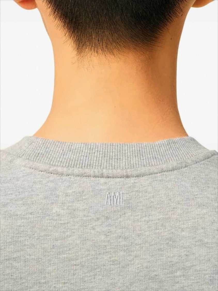 Ami Paris Relaxed Fit Long-Sleeve Cotton Tee With Embroidered Heart