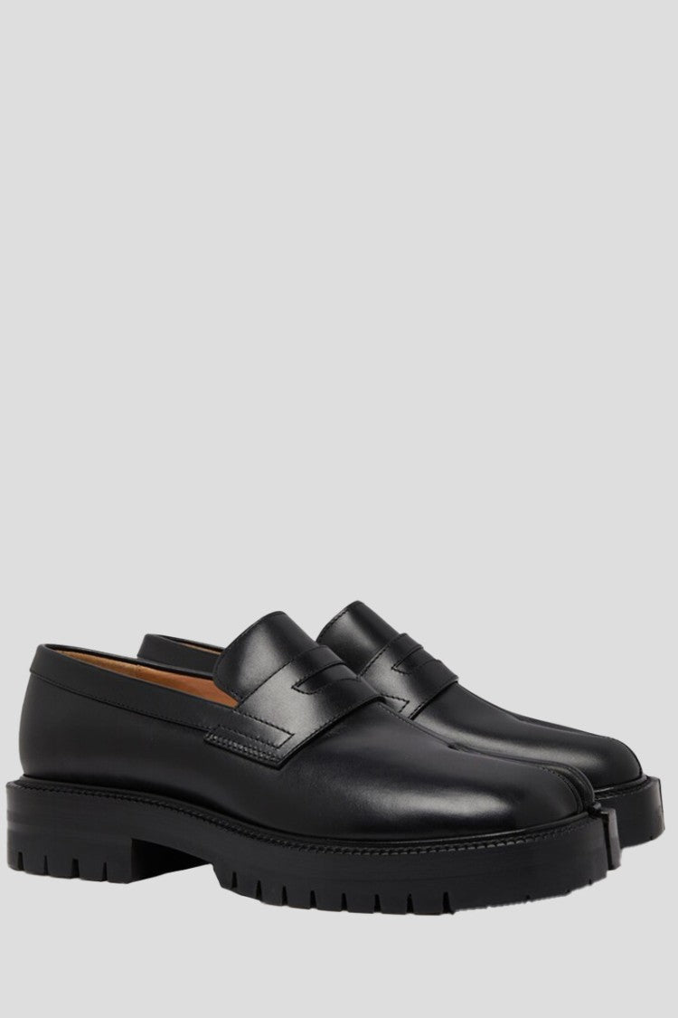 Maison Margiela Tabi Loafers In Black