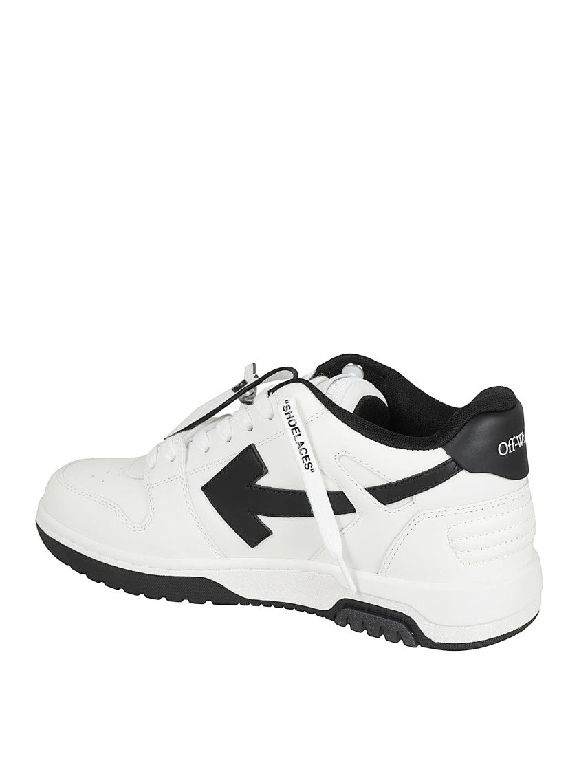 Off-White Low-Top Sneakers With Contrasting Black Accents