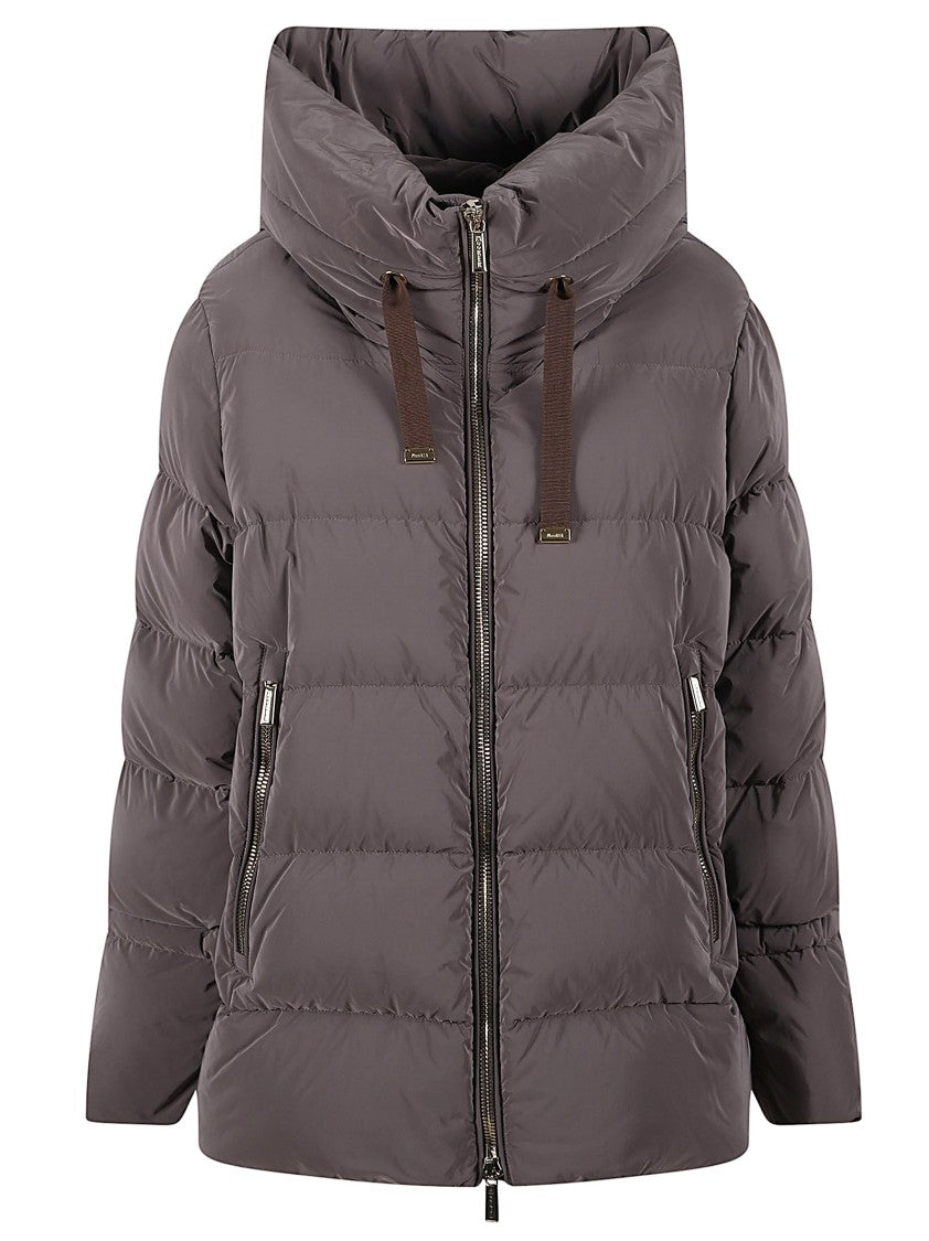Moorer Trapezoidal Quilted Down Jacket With Transformative Design