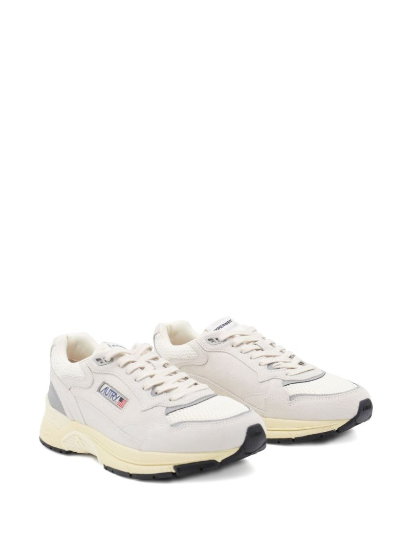 Autry Versatile White Sneakers With Suede