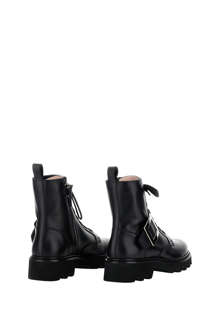 Roger Vivier Pointed Toe Black Boots With Sturdy Heel