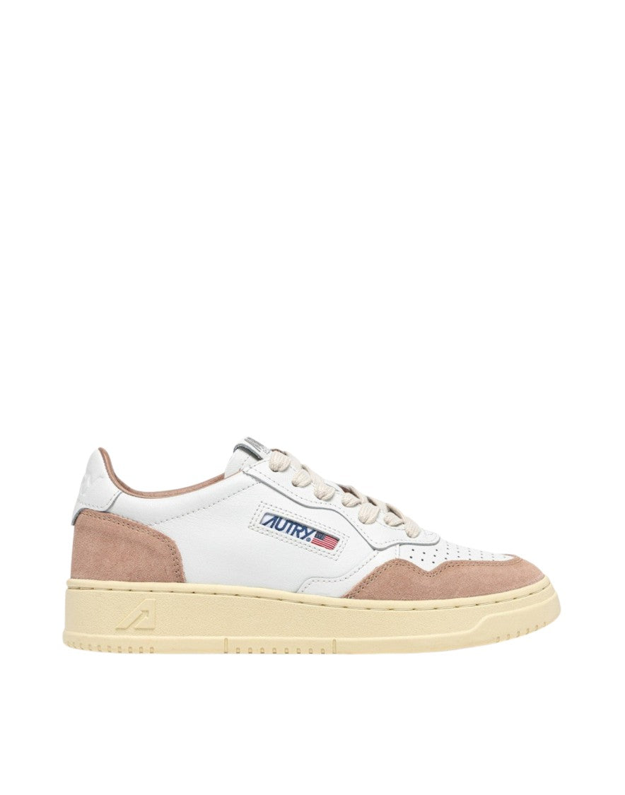 Autry Medalist Low Women’S White/Rose Sneakers