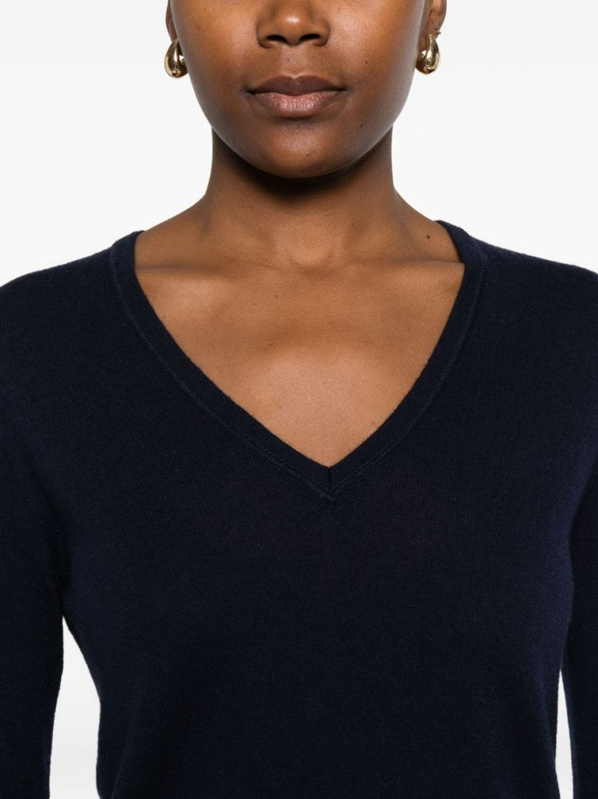 Majestic Filatures Cashmere V-Neck Sweater With Cropped Relaxed Fit