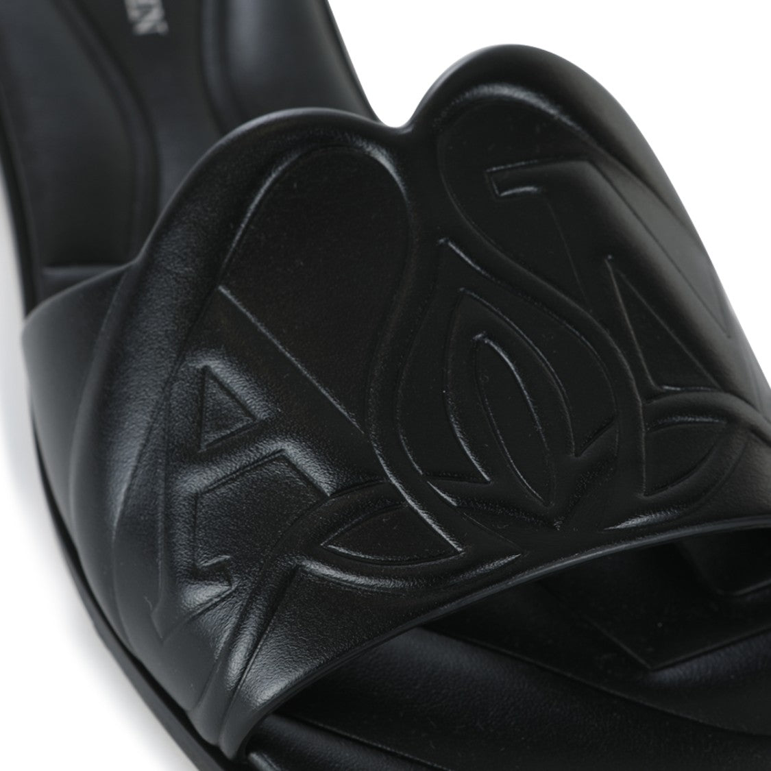 Alexander Mcqueen Black Leather Embossed Logo Sandals