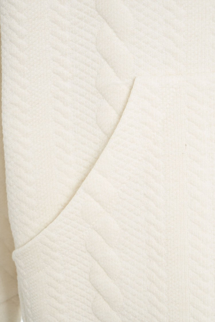 Oblo Unique Quilted White Hoodie With Cozy Hood And Kangaroo Pocket