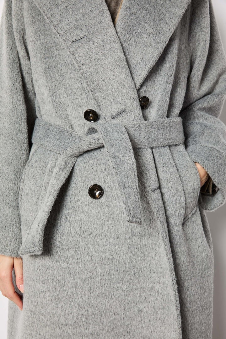 L.B.M. 1911 Double-Breasted Light Grey Coat With Tailoring Details