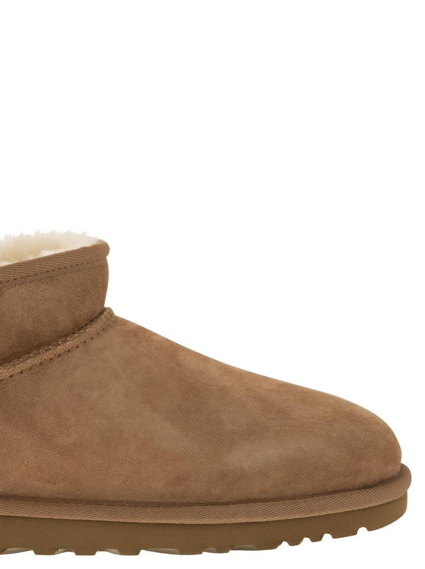 Ugg Classic Ultra Mini - Sheepskin Boot