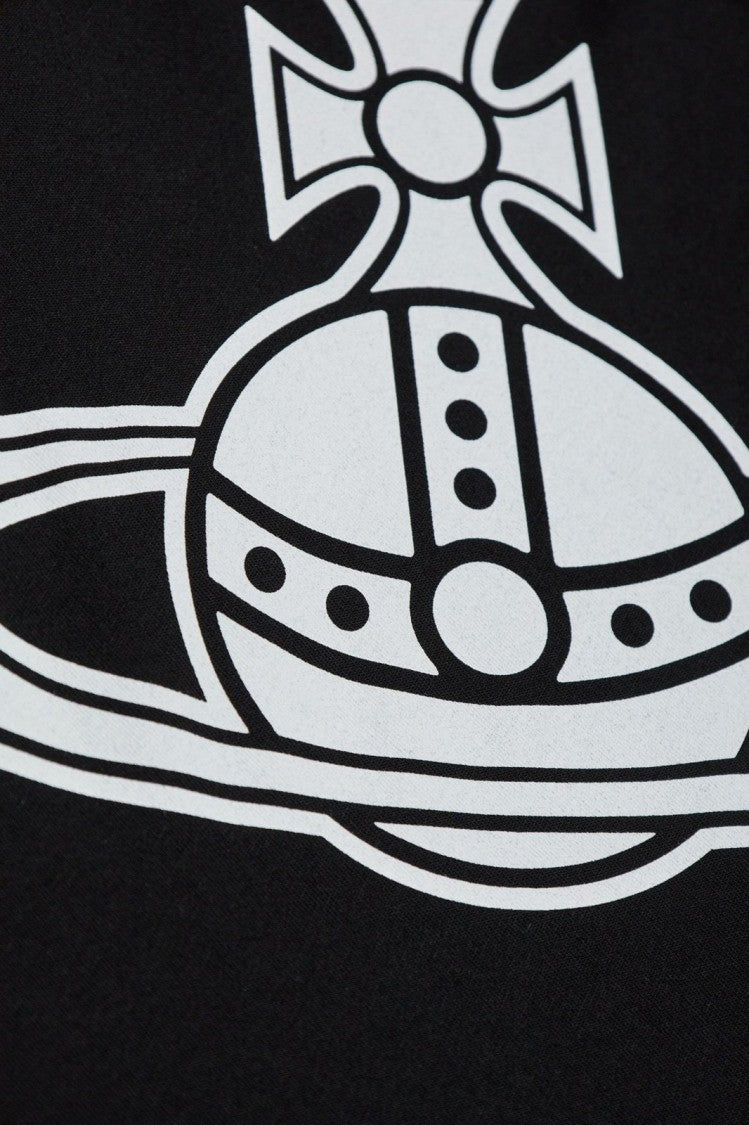 Vivienne Westwood Classic Black T-Shirt With Fitted Silhouette