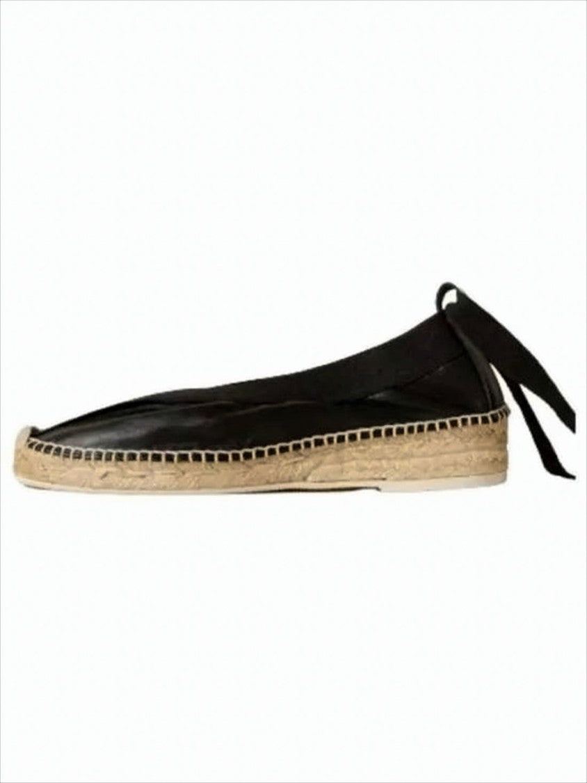 Hereu Minimalist Black Flat Shoes With Ribbon Tie Detail