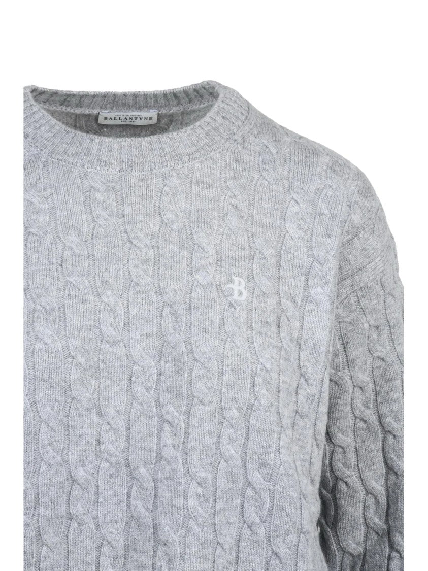 Ballantyne Cable Knit Pullover Sweater With Classic Crewneck Design