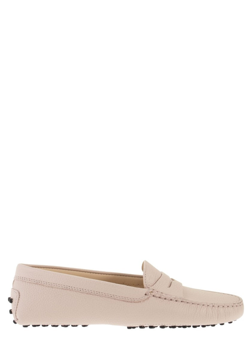 Tod's Refined Leather Loafers With Hand-Stitched Detailing And Rubber Sole