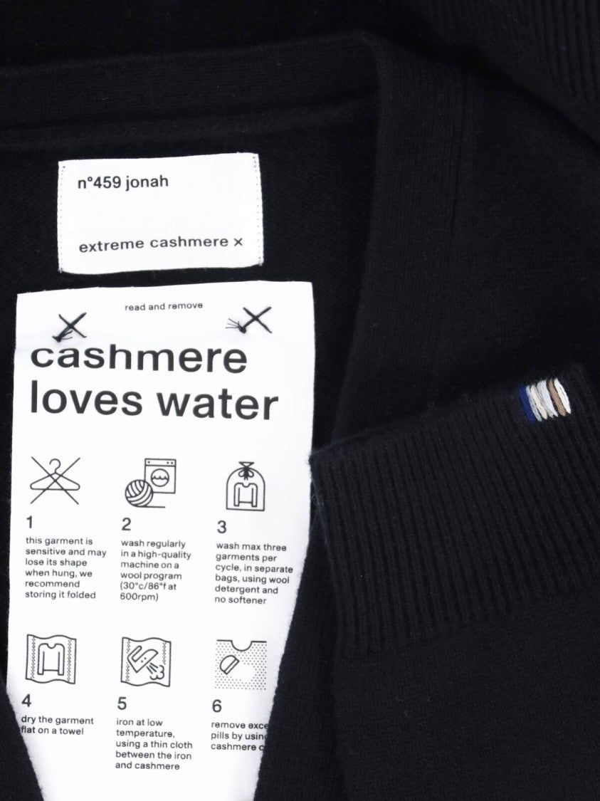 Extreme Cashmere Black Jonah V-Neck Cashmere Cardigan