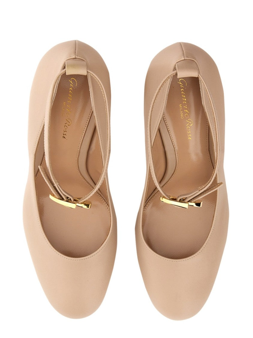 Gianvito Rossi "Manila" Pump