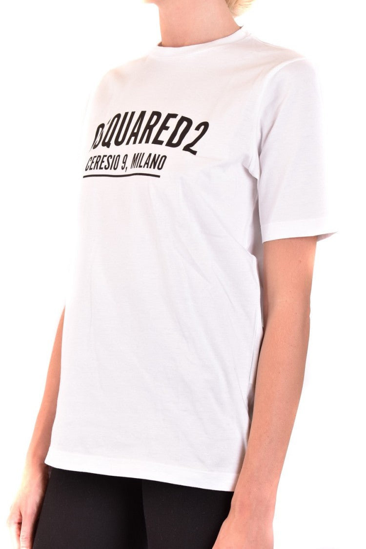 Dsquared2 Classic White T-Shirt Bold Logo Design