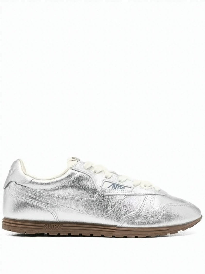 Autry Metallic Silver Leather Low-Profile Sneakers