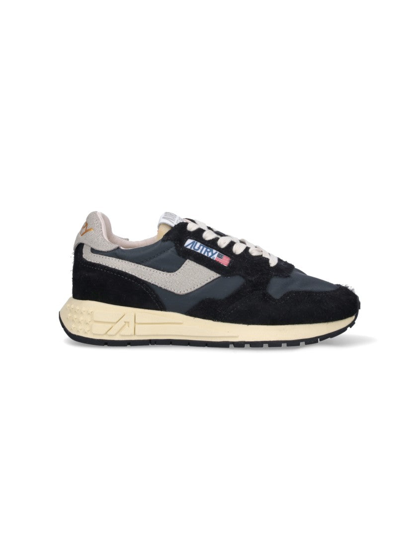Autry Minimalistic Design Black Sneakers With Sturdy Sole