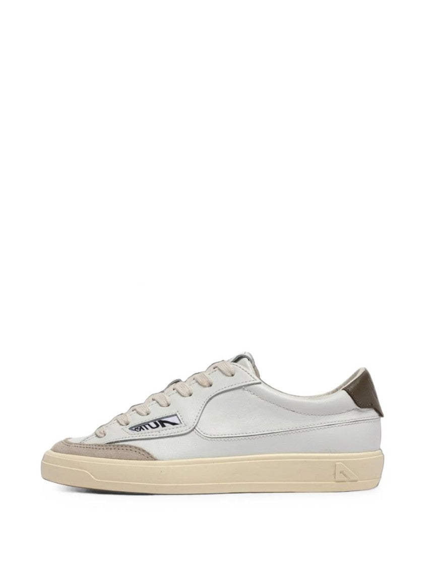 Autry Low-Top Suede Accent Gripped Sneakers