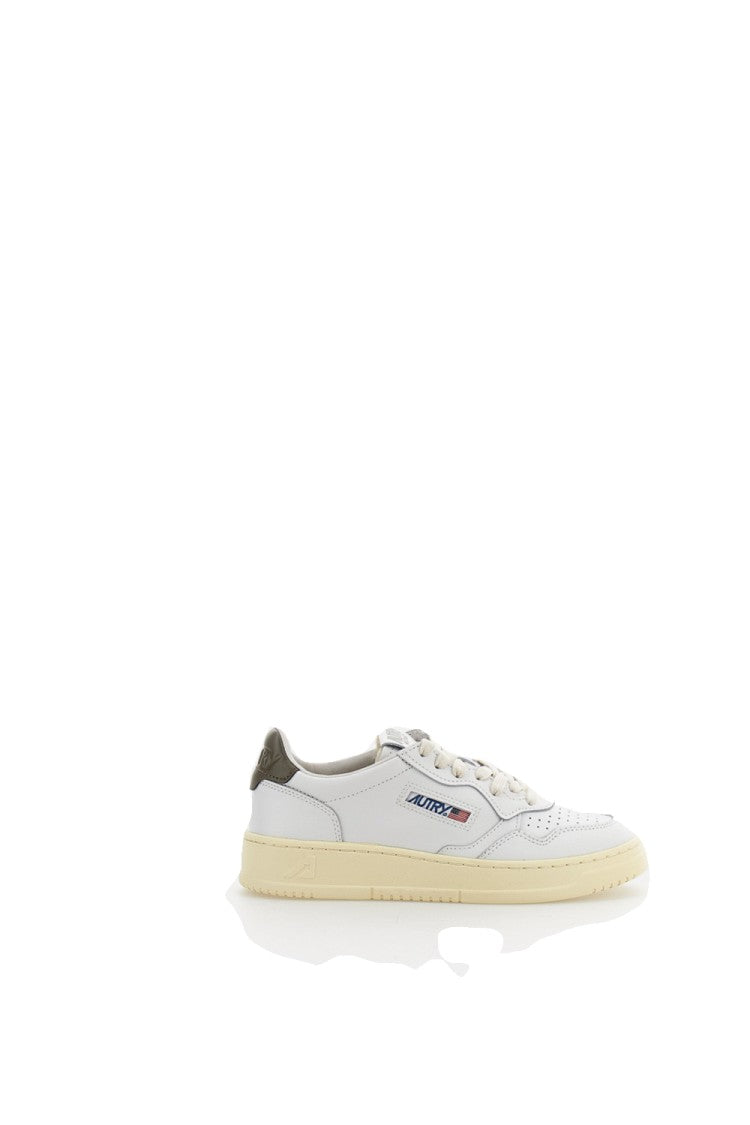 Autry White Medalist Low Leather Sneakers