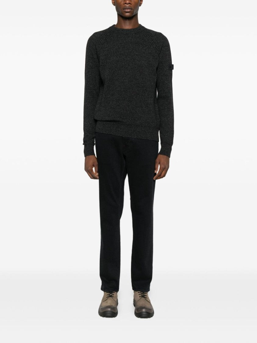 Peuterey Classic Black Sweater With Ribbed Cuffs
