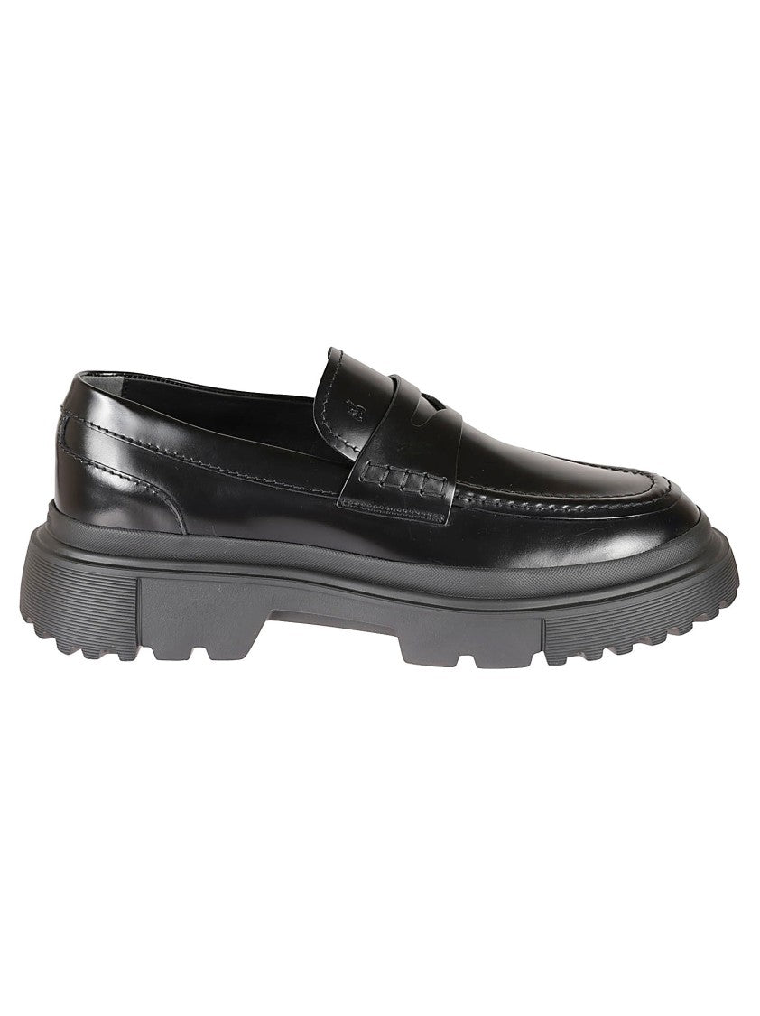 Hogan Black Leather Moccasin With Embossed Logo