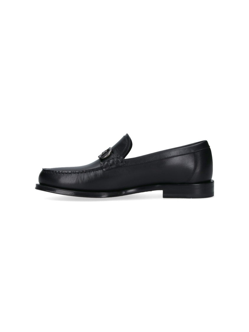 Ferragamo Smooth Leather Moccasin Toe Shoes With Polished Finish