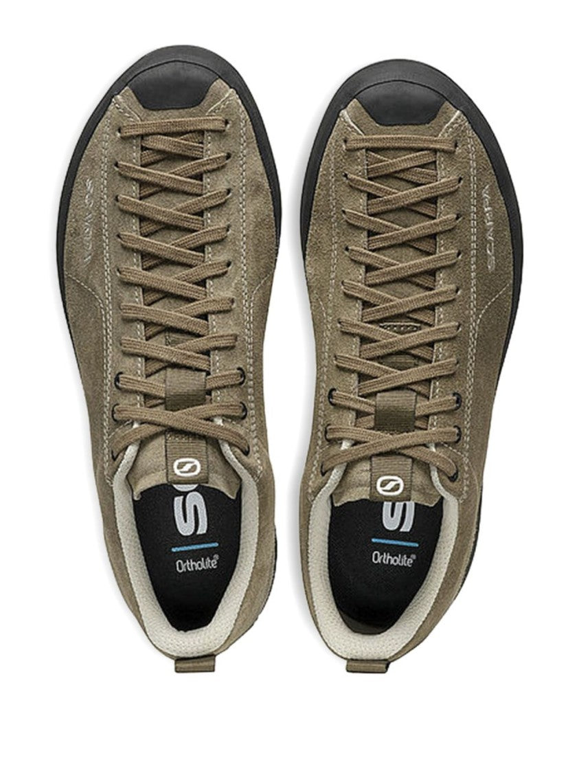 Scarpa Lace-Up Suede Flat Shoes