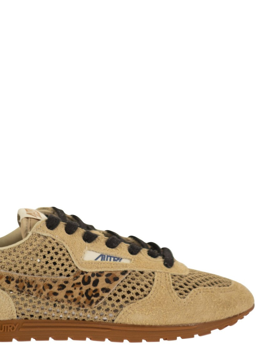 Autry Windspin - Suede And Mesh Trainers