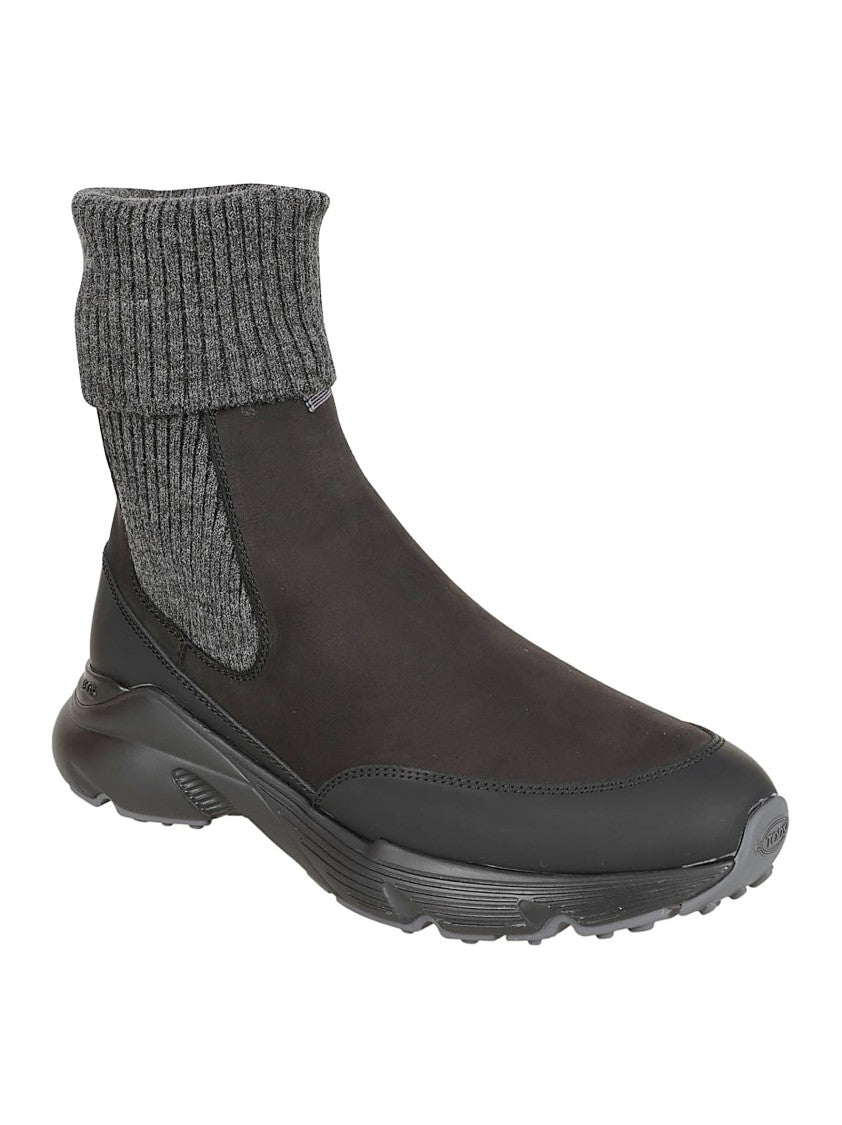 Tod's Chunky Rubber Sole Slip-On Boots