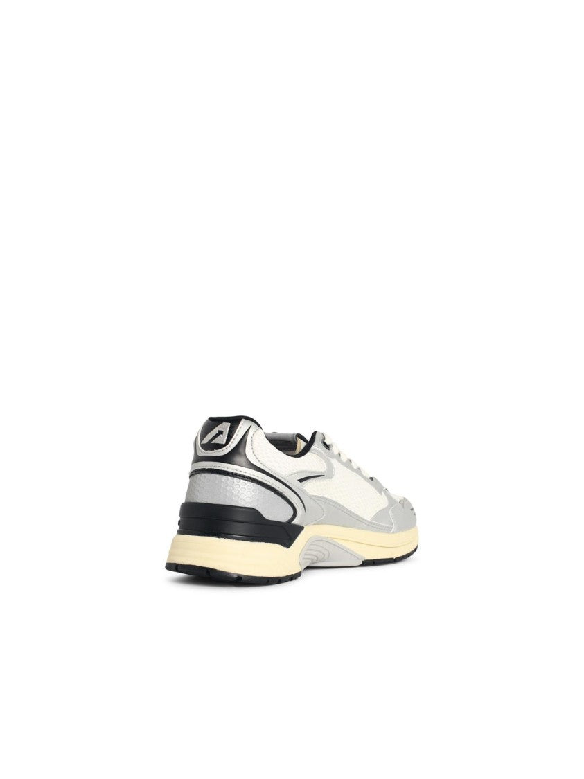 Autry 'Hyperway Low' Silver And Black Mesh Sneakers