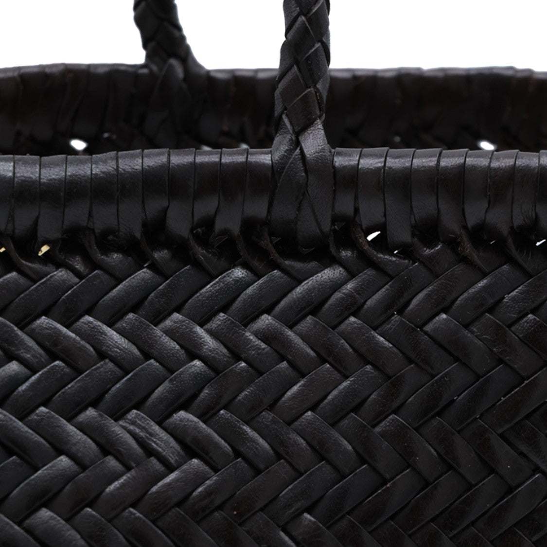 Dragon Diffusion Medium Woven Tote Bag With Intricate Weave And Sturdy Handles