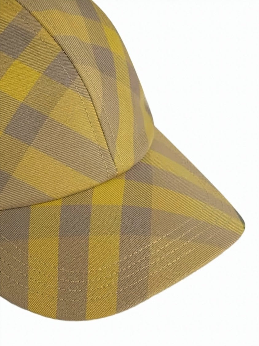 Burberry Structured Brown Check Pattern Burberry Baseball Cap