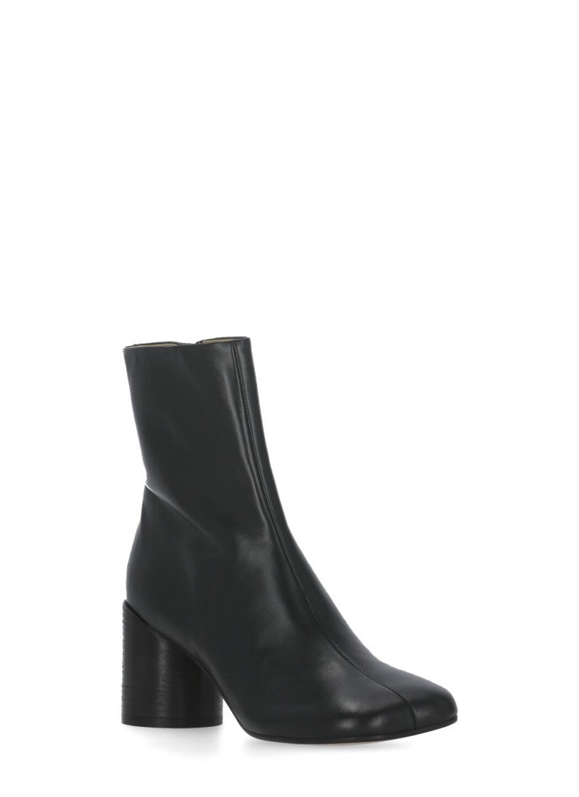 Mm6 By Maison Margiela Squared Toe Black Leather Boots With Side Zip Closure