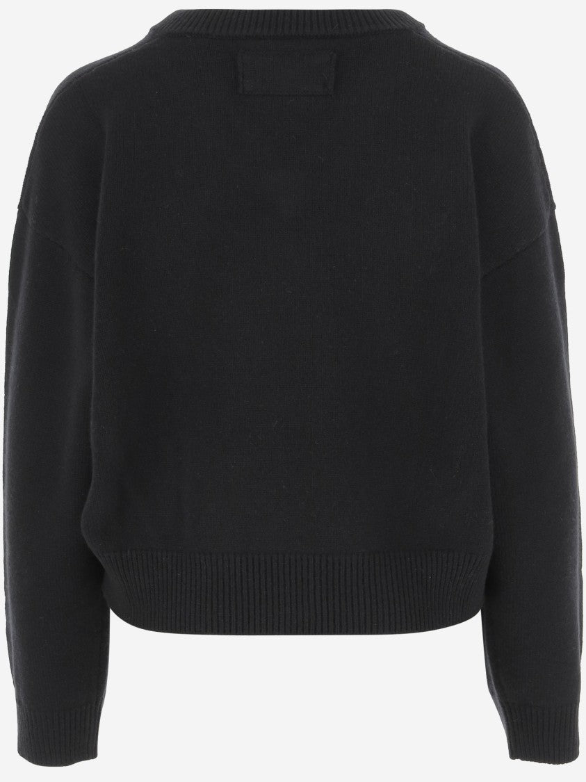 Armarium Cashmere V-Neck Knit Sweater