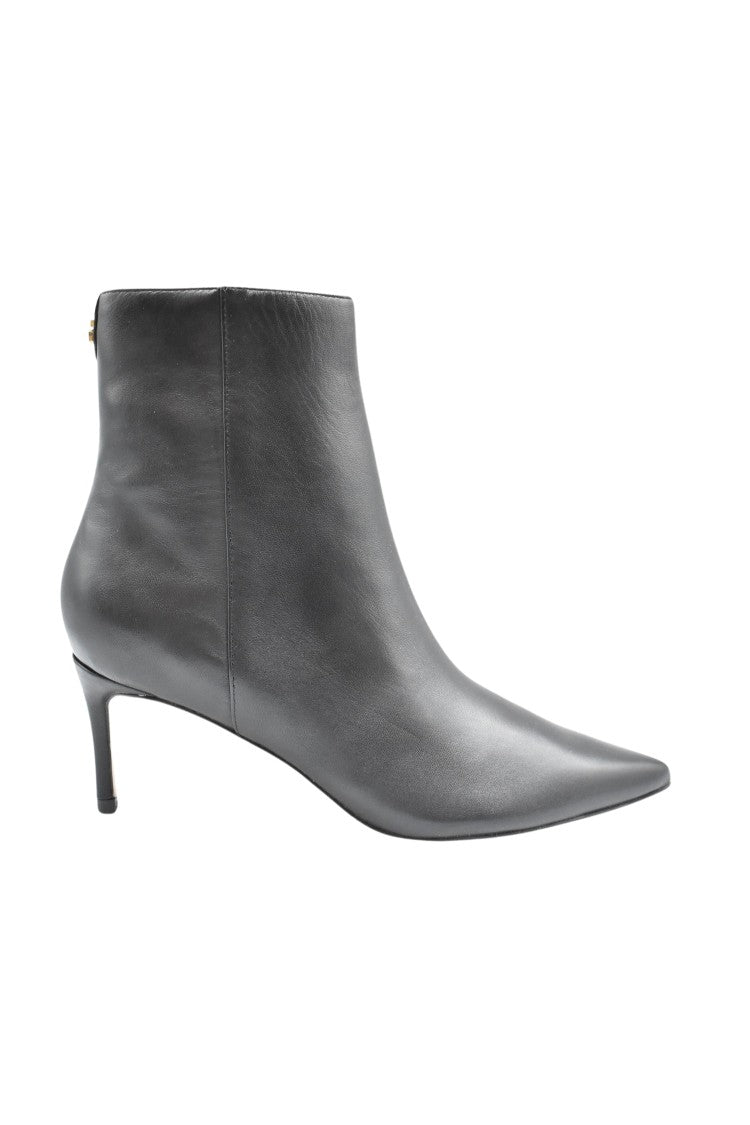 Guess Pointed Toe Ankle Boots With Heel And Zip Closure