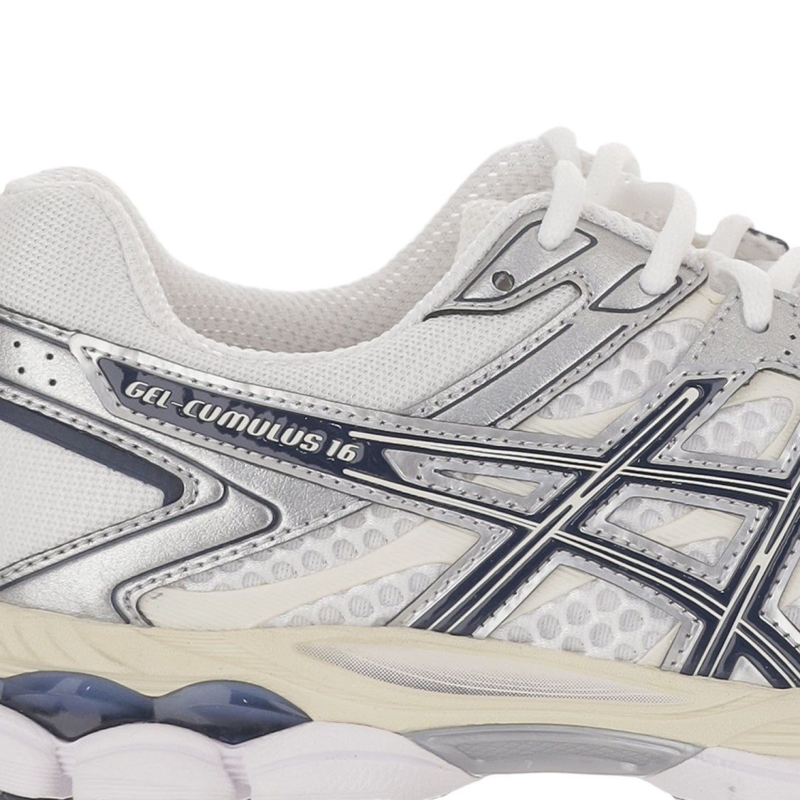 Asics White Gel Cumulus 16 Synthetic Sneakers