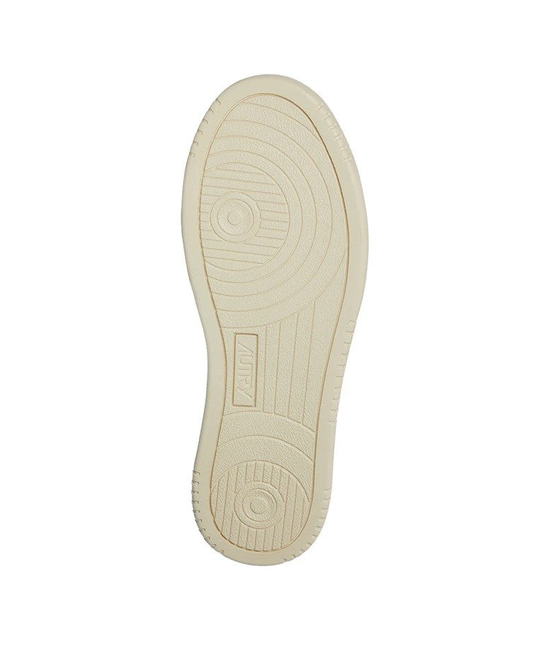 Autry Low-Top Sneakers In Smooth Calf Leather