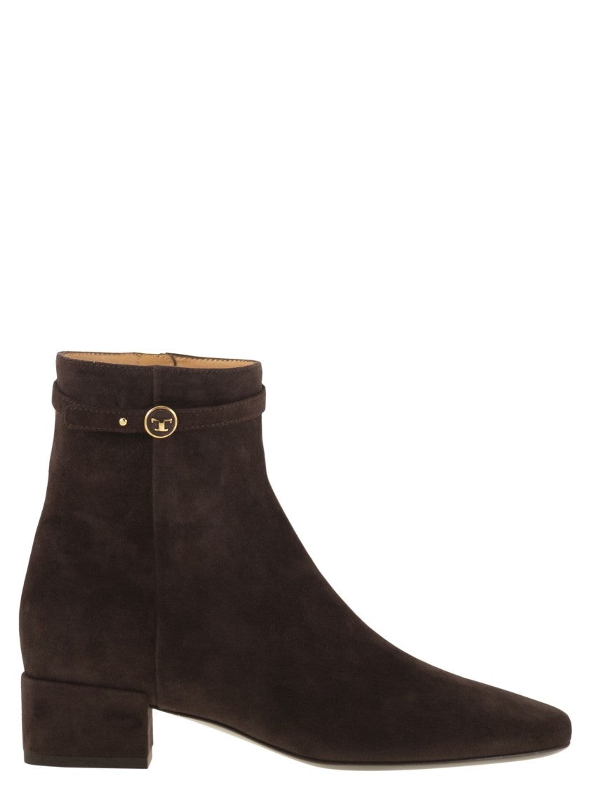 Tod's Suede Ankle Boots