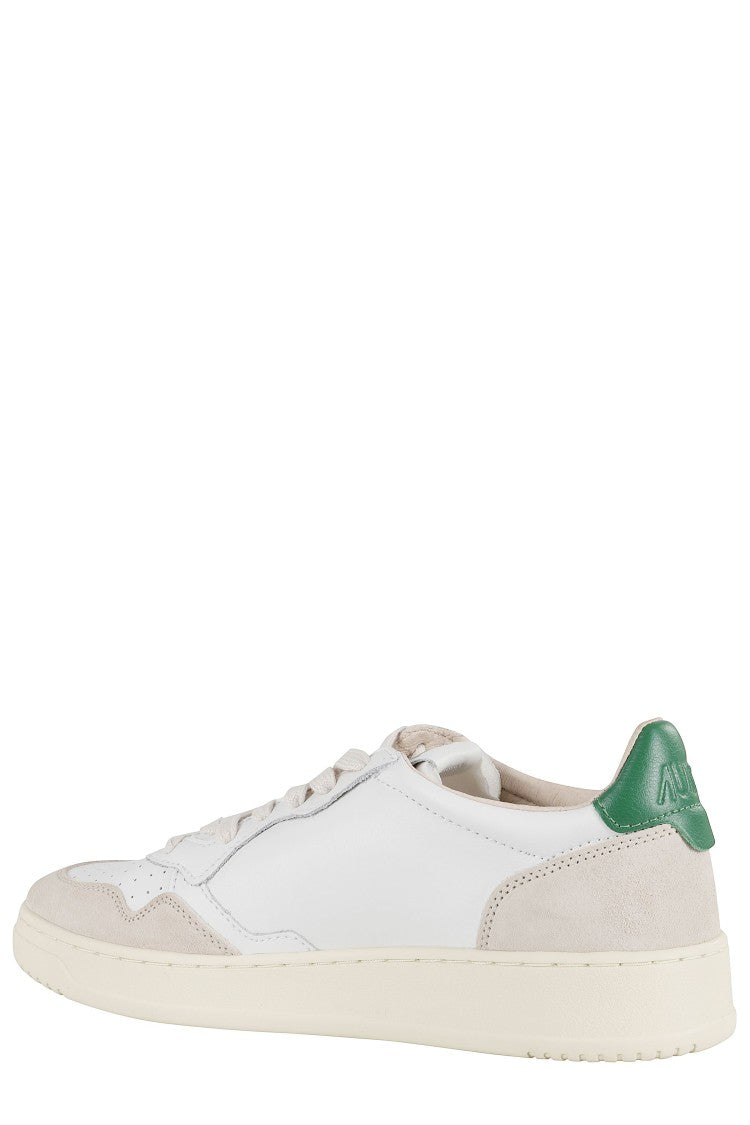 Autry Medalist Low White And Green Suede Leather Sneakers